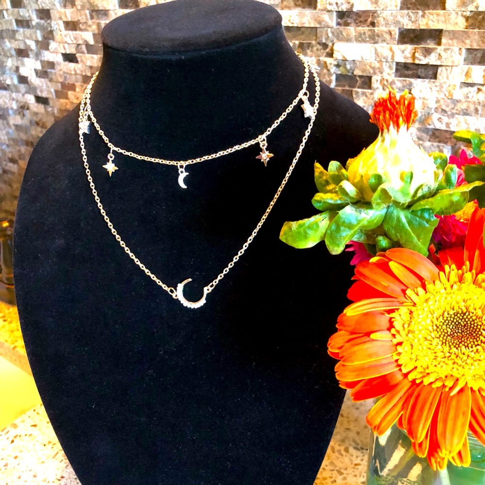 NEW!🛍Boho Layered Moon and Star Necklace